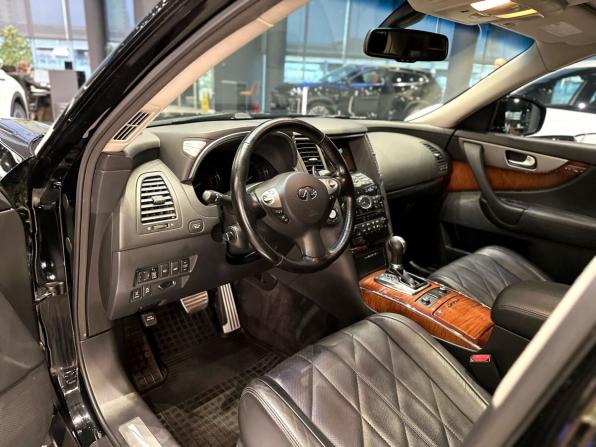 Infiniti FX II (S51) Рестайлинг с пробегом 2013 года, цена 2 380 000 рублей, 81890 км, внедорожник, Автокод Объявления