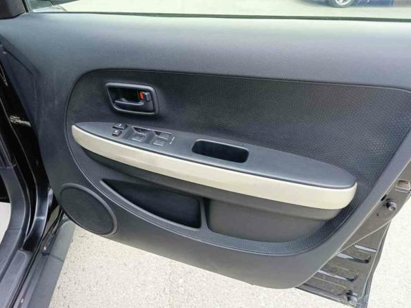 Toyota Ist I с пробегом 2004 года, цена 439 995 рублей, 296236 км, хэтчбек, Автокод Объявления