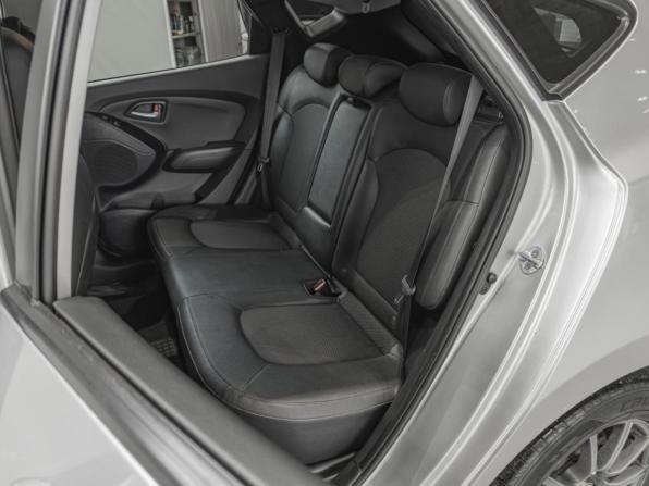 Hyundai ix35 I Рестайлинг с пробегом 2014 года, цена 1 240 000 рублей, 197793 км, внедорожник, Автокод Объявления