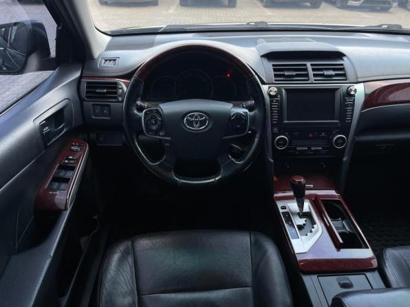 Toyota Camry VII (XV50) с пробегом 2012 года, цена 1 660 000 рублей, 191113 км, седан, Автокод Объявления