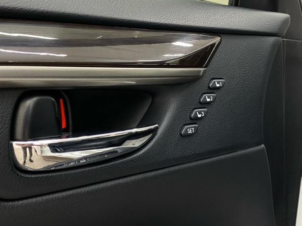 Lexus ES VI Рестайлинг с пробегом 2018 года, цена 3 250 000 рублей, 159057 км, седан, Автокод Объявления