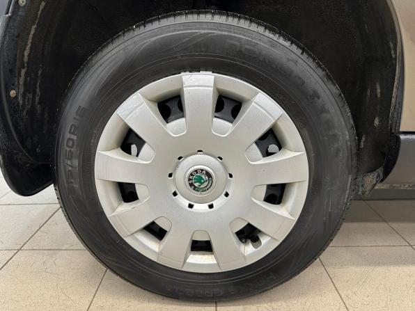 Skoda Yeti I с пробегом 2011 года, цена 920 000 рублей, 41194 км, внедорожник, Автокод Объявления