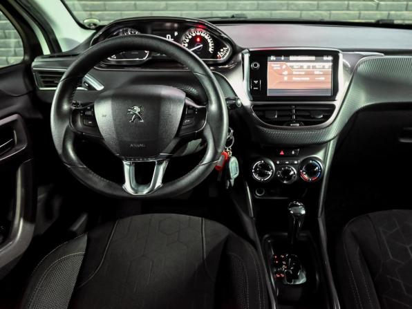 Peugeot 2008 I с пробегом 2014 года, цена 1 000 000 рублей, 88722 км, внедорожник, Автокод Объявления