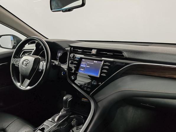 Toyota Camry VIII (XV70) с пробегом 2021 года, цена 2 199 000 рублей, 147184 км, седан, Автокод Объявления