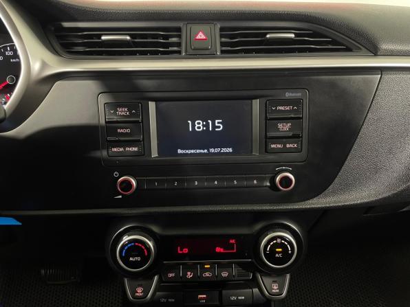 Kia Rio IV Рестайлинг с пробегом 2021 года, цена 1 522 000 рублей, 125202 км, хэтчбек, Автокод Объявления