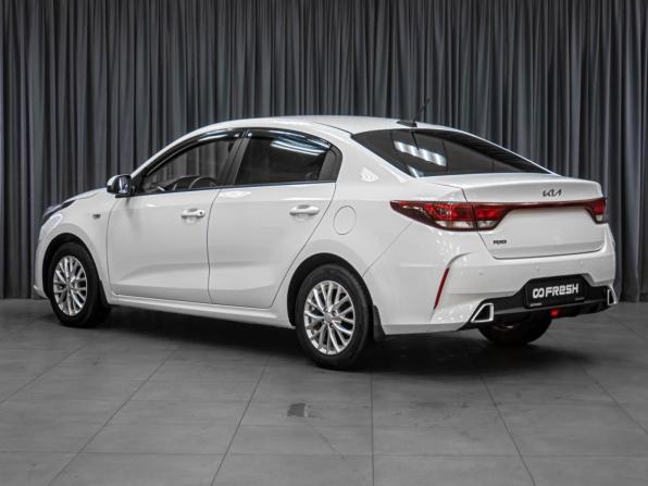 Kia Rio IV Рестайлинг с пробегом 2022 года, цена 1 239 000 рублей, 117096 км, седан, Автокод Объявления