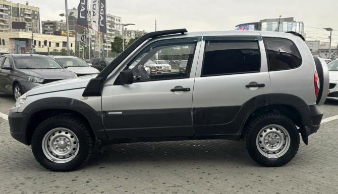 Chevrolet Niva I Рестайлинг с пробегом 2011 года, цена 365 000 рублей, 270000 км, внедорожник, Автокод Объявления