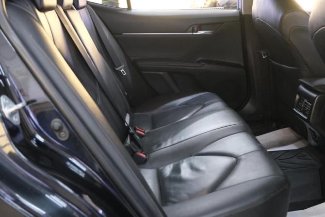 Toyota Camry VIII (XV70) с пробегом 2018 года, цена 2 399 000 рублей, 180000 км, седан, Автокод Объявления