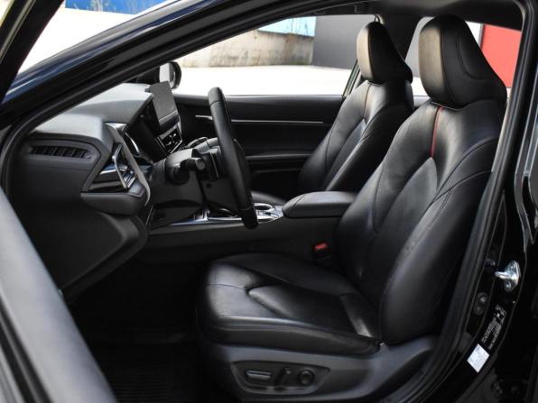 Toyota Camry VIII (XV70) Рестайлинг с пробегом 2021 года, цена 3 295 000 рублей, 81634 км, седан, Автокод Объявления