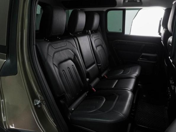 Land Rover Defender II с пробегом 2020 года, цена 4 999 000 рублей, 103676 км, внедорожник, Автокод Объявления