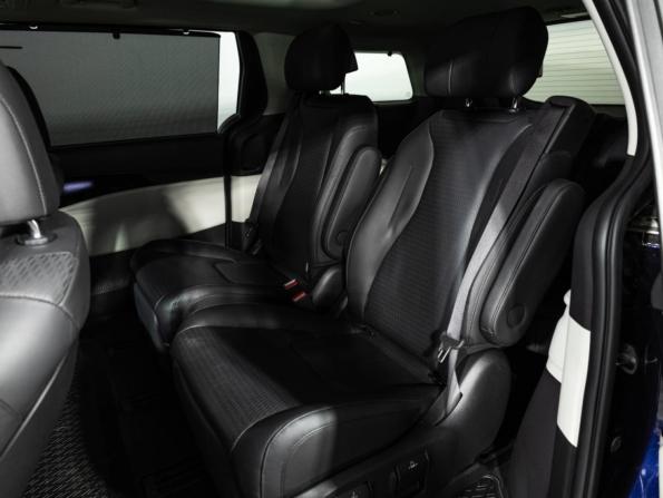 Kia Carnival IV с пробегом 2023 года, цена 4 149 000 рублей, 77233 км, минивэн, Автокод Объявления