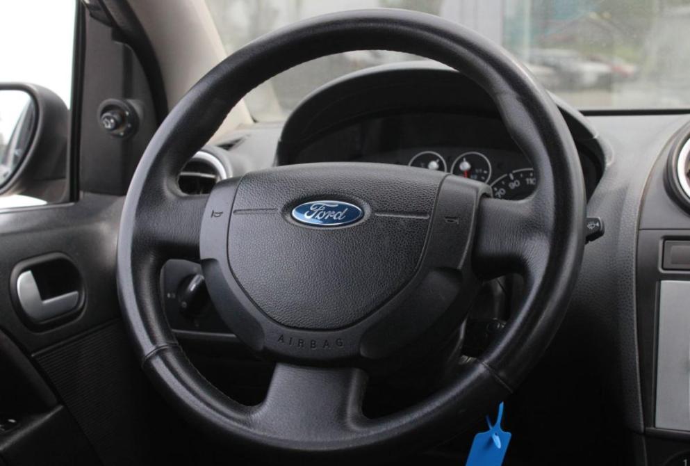 Ford Fiesta Mk5 Саратов  - изображение 21