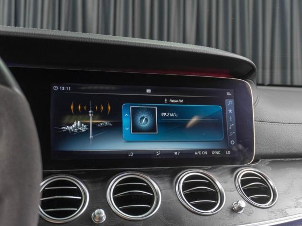 Mercedes-Benz E-Класс V (W213 S213 C238) с пробегом 2018 года, цена 3 699 000 рублей, 130211 км, седан, Автокод Объявления