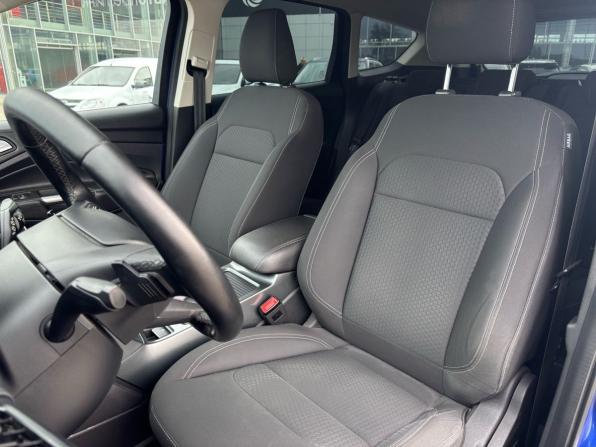 Ford Kuga II Рестайлинг с пробегом 2017 года, цена 1 495 000 рублей, 141798 км, внедорожник, Автокод Объявления
