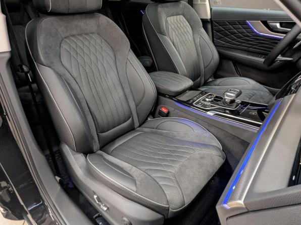 Hongqi HS5 I с пробегом 2024 года, цена 3 000 000 рублей, 7211 км, внедорожник, Автокод Объявления