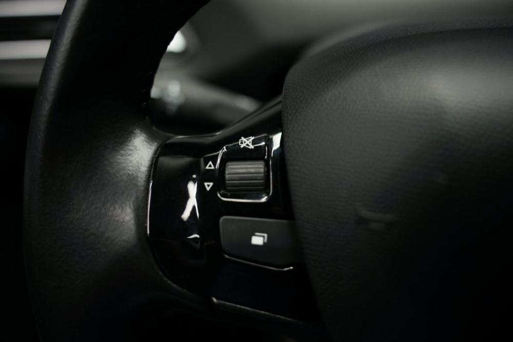 Peugeot 308 II Рестайлинг Крым  - изображение 14