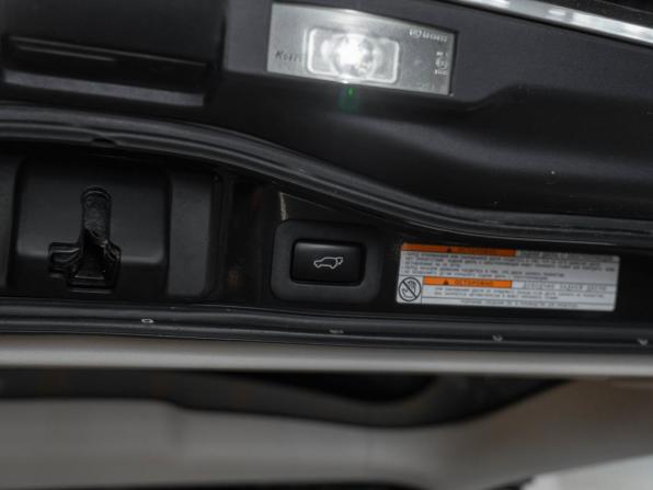 Lexus LX III Рестайлинг 2 с пробегом 2016 года, цена 6 400 000 рублей, 173896 км, внедорожник, Автокод Объявления