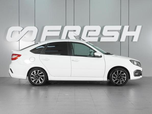 Lada (ВАЗ) Granta I Рестайлинг с пробегом 2023 года, цена 1 045 000 рублей, 28609 км, лифтбек, Автокод Объявления