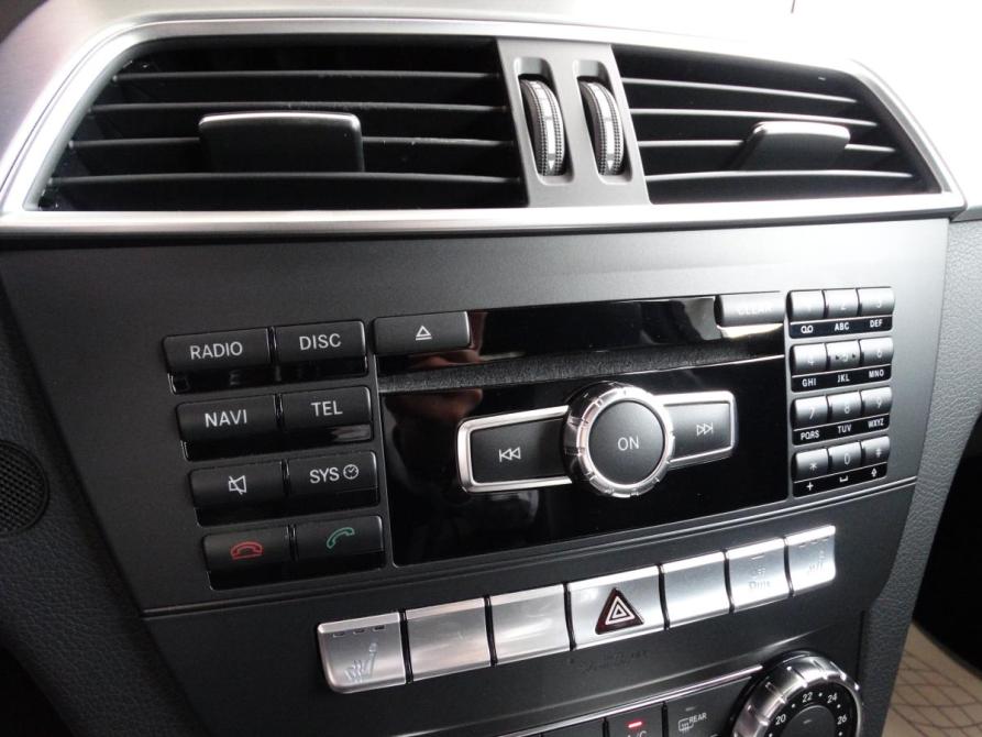 Mercedes-Benz C-Класс III (W204) Рестайлинг Москва  - изображение 17