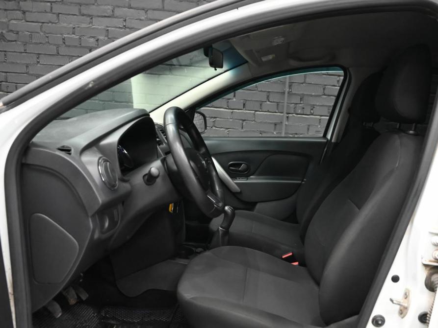 Renault Sandero II Рестайлинг Екатеринбург  - изображение 14