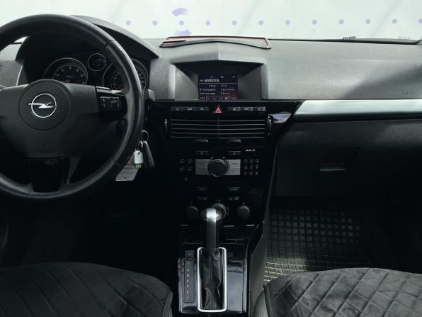 Opel Astra H Рестайлинг с пробегом 2011 года, цена 520 000 рублей, 181403 км, седан, Автокод Объявления