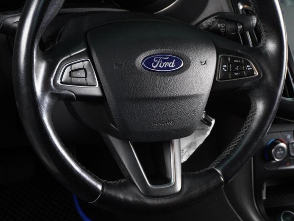 Ford Focus III Рестайлинг с пробегом 2016 года, цена 1 180 000 рублей, 90157 км, хэтчбек, Автокод Объявления