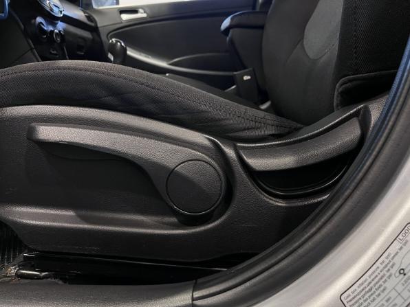 Hyundai Solaris I с пробегом 2011 года, цена 579 000 рублей, 158698 км, седан, Автокод Объявления