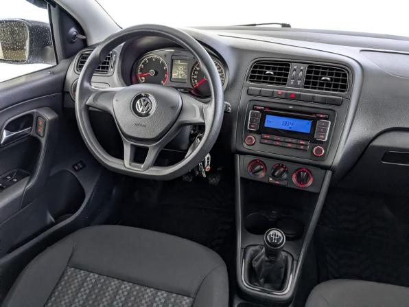 Volkswagen Polo V Рестайлинг с пробегом 2018 года, цена 1 180 000 рублей, 54281 км, седан, Автокод Объявления