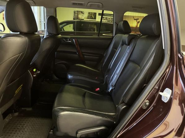 Toyota Highlander II (XU40) Рестайлинг с пробегом 2012 года, цена 2 300 000 рублей, 162030 км, внедорожник, Автокод Объявления
