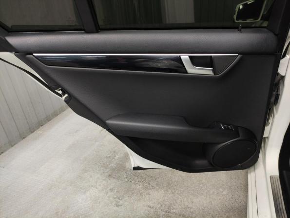Mercedes-Benz C-Класс III (W204) Рестайлинг с пробегом 2012 года, цена 1 150 000 рублей, 275609 км, седан, Автокод Объявления