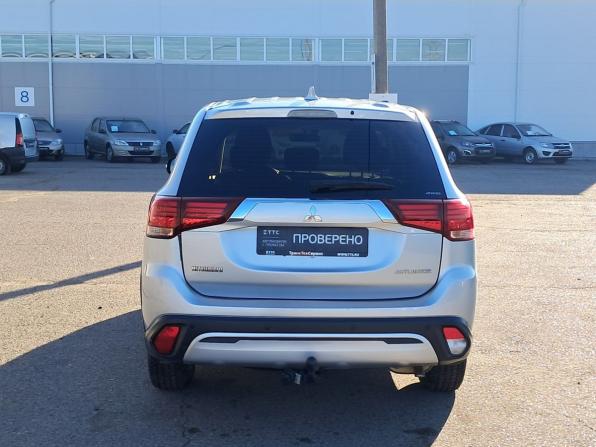 Mitsubishi Outlander III Рестайлинг 3 с пробегом 2018 года, цена 2 030 000 рублей, 130300 км, внедорожник, Автокод Объявления