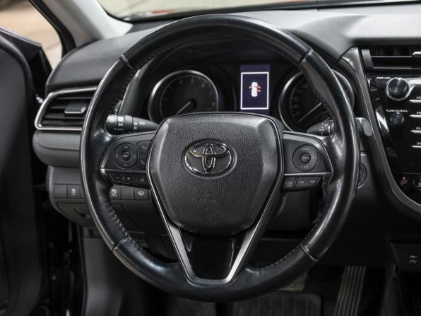 Toyota Camry VIII (XV70) с пробегом 2019 года, цена 2 998 000 рублей, 44290 км, седан, Автокод Объявления