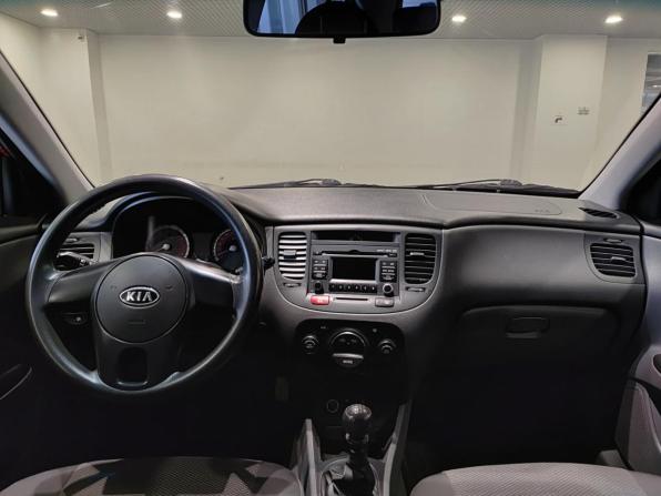 Kia Rio II Рестайлинг с пробегом 2011 года, цена 475 000 рублей, 196052 км, хэтчбек, Автокод Объявления