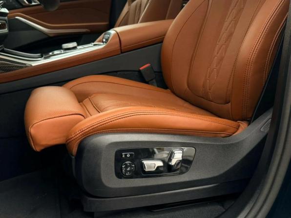 BMW X7 I (G07) Рестайлинг с пробегом 2026 года, цена 17 850 000 рублей, 10 км, внедорожник, Автокод Объявления