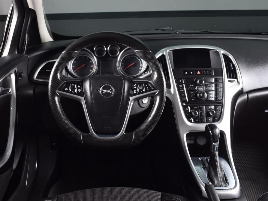 Opel Astra J Рестайлинг Кемерово  - изображение 8
