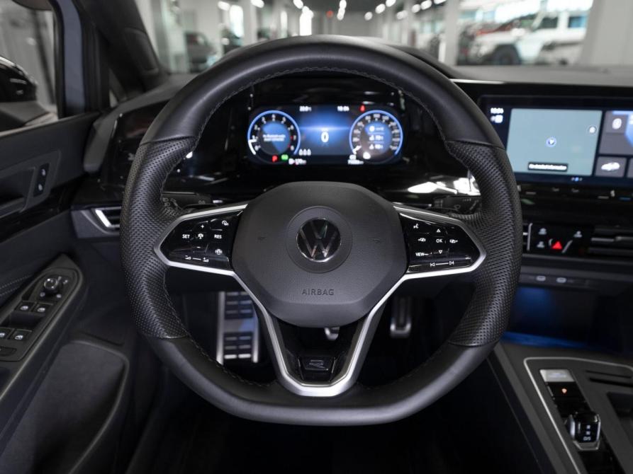 Volkswagen Golf VIII Москва  - изображение 11