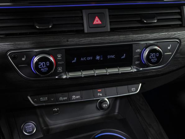 Audi A4 V (B9) Рестайлинг с пробегом 2020 года, цена 3 319 000 рублей, 94000 км, седан, Автокод Объявления