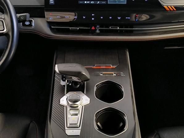 Changan UNI-K с пробегом 2022 года, цена 2 889 000 рублей, 55431 км, внедорожник, Автокод Объявления