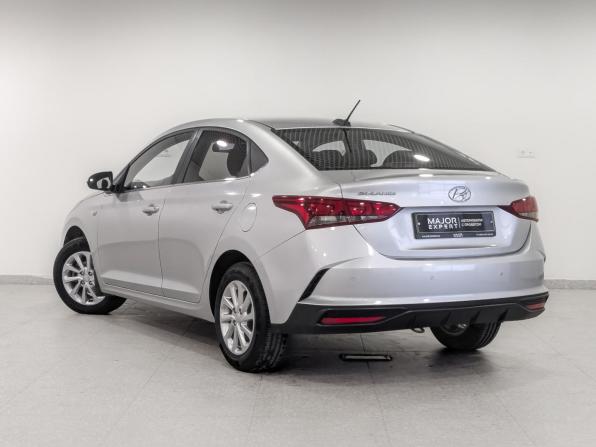 Hyundai Solaris II Рестайлинг с пробегом 2021 года, цена 1 480 000 рублей, 86000 км, седан, Автокод Объявления