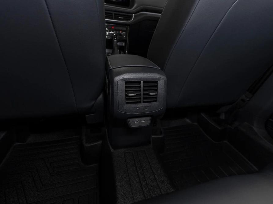 Volkswagen Tharu XR Москва  - изображение 14