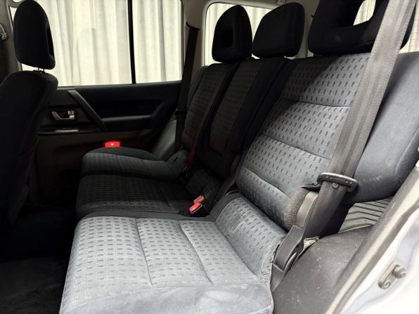 Mitsubishi Pajero III Рестайлинг с пробегом 2004 года, цена 1 179 000 рублей, 275504 км, внедорожник, Автокод Объявления