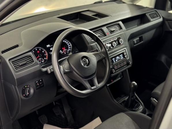 Volkswagen Caddy IV с пробегом 2017 года, цена 1 750 000 рублей, 171002 км, фургон, Автокод Объявления