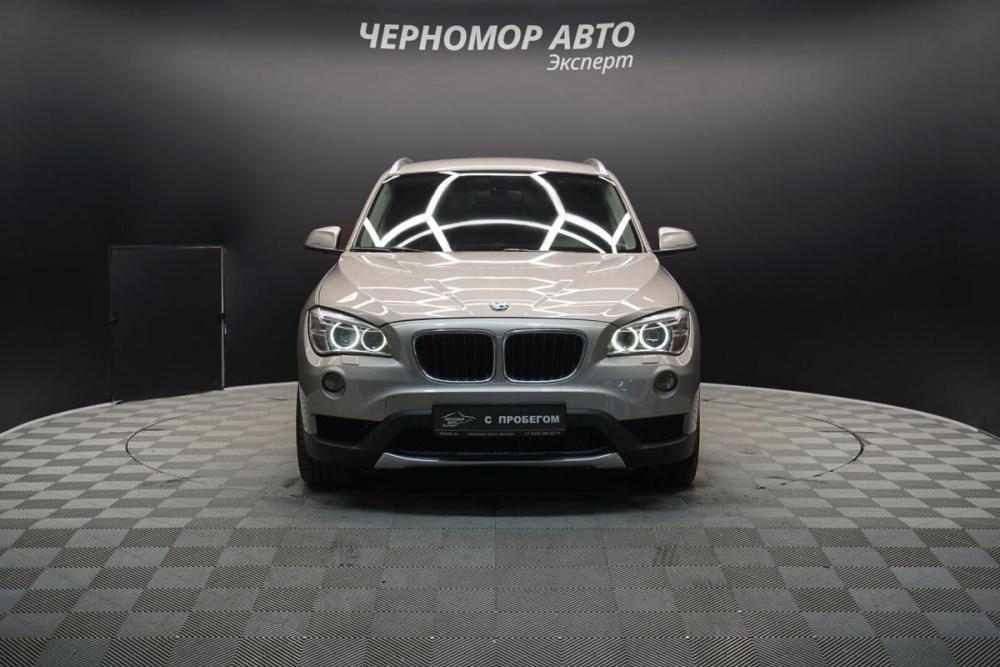 BMW X1 I (E84) Рестайлинг Крым  - изображение 8