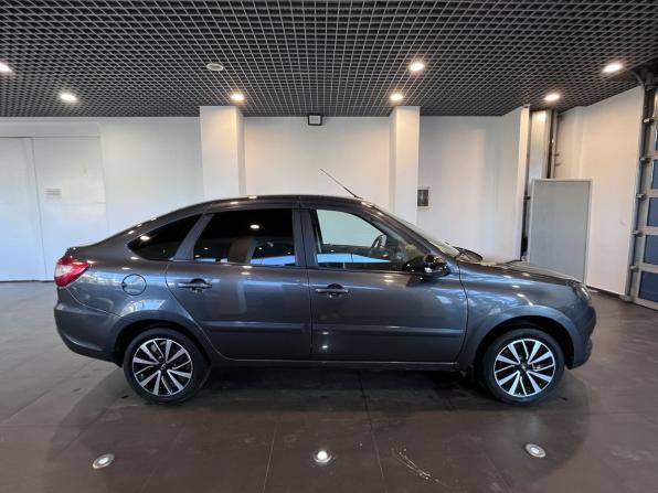 Lada (ВАЗ) Granta I Рестайлинг с пробегом 2022 года, цена 930 000 рублей, 58840 км, лифтбек, Автокод Объявления