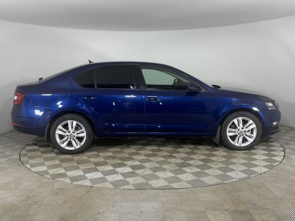 Skoda Octavia III (A7) Рестайлинг с пробегом 2017 года, цена 1 410 000 рублей, 186917 км, лифтбек, Автокод Объявления