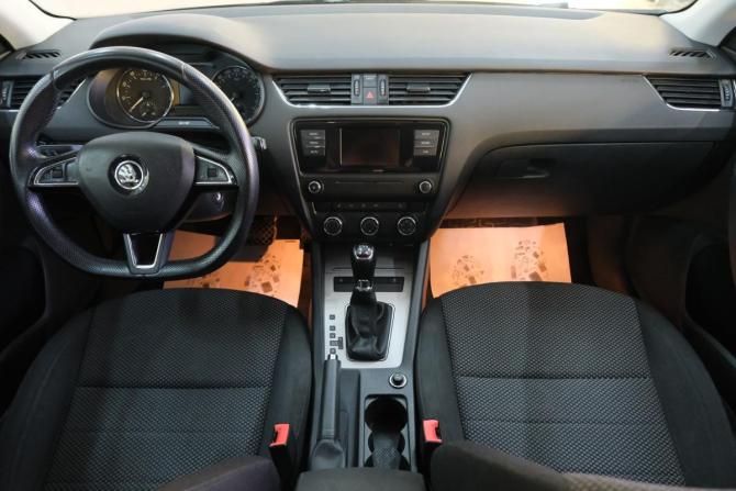 Skoda Octavia III (A7) с пробегом 2015 года, цена 1 919 000 рублей, 101000 км, универсал, Автокод Объявления