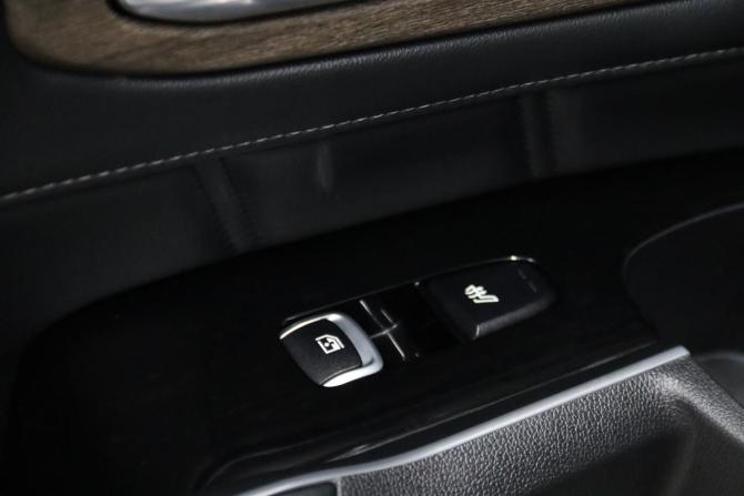 Kia Sorento IV с пробегом 2020 года, цена 3 395 950 рублей, 75175 км, внедорожник, Автокод Объявления