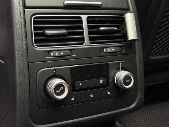 Volkswagen Touareg II Рестайлинг с пробегом 2016 года, цена 2 599 000 рублей, 223607 км, внедорожник, Автокод Объявления