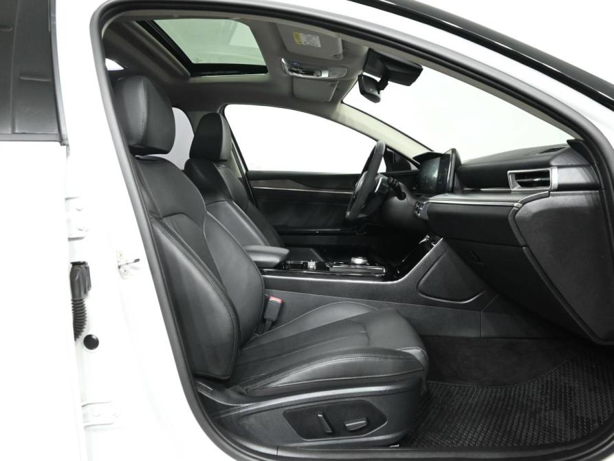 Kia K5 III Екатеринбург  - изображение 9