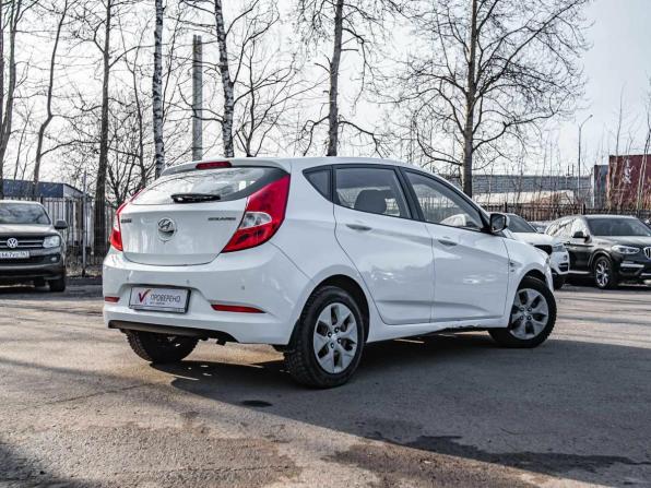 Hyundai Solaris I Рестайлинг с пробегом 2015 года, цена 799 000 рублей, 151859 км, седан, Автокод Объявления